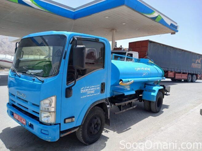 Tanker for sale, first used, Oman agency