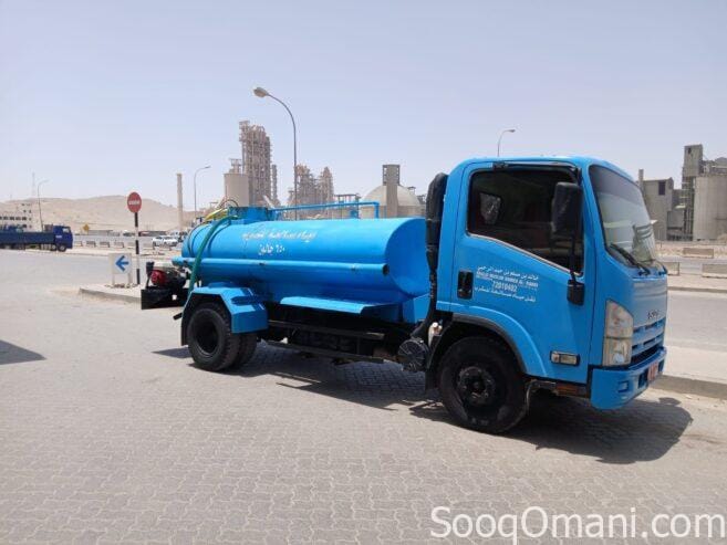 Tanker for sale, first used, Oman agency