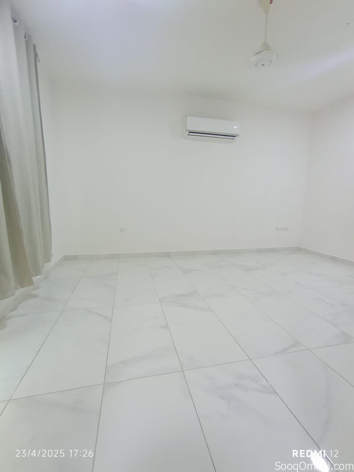 غرف للايجار