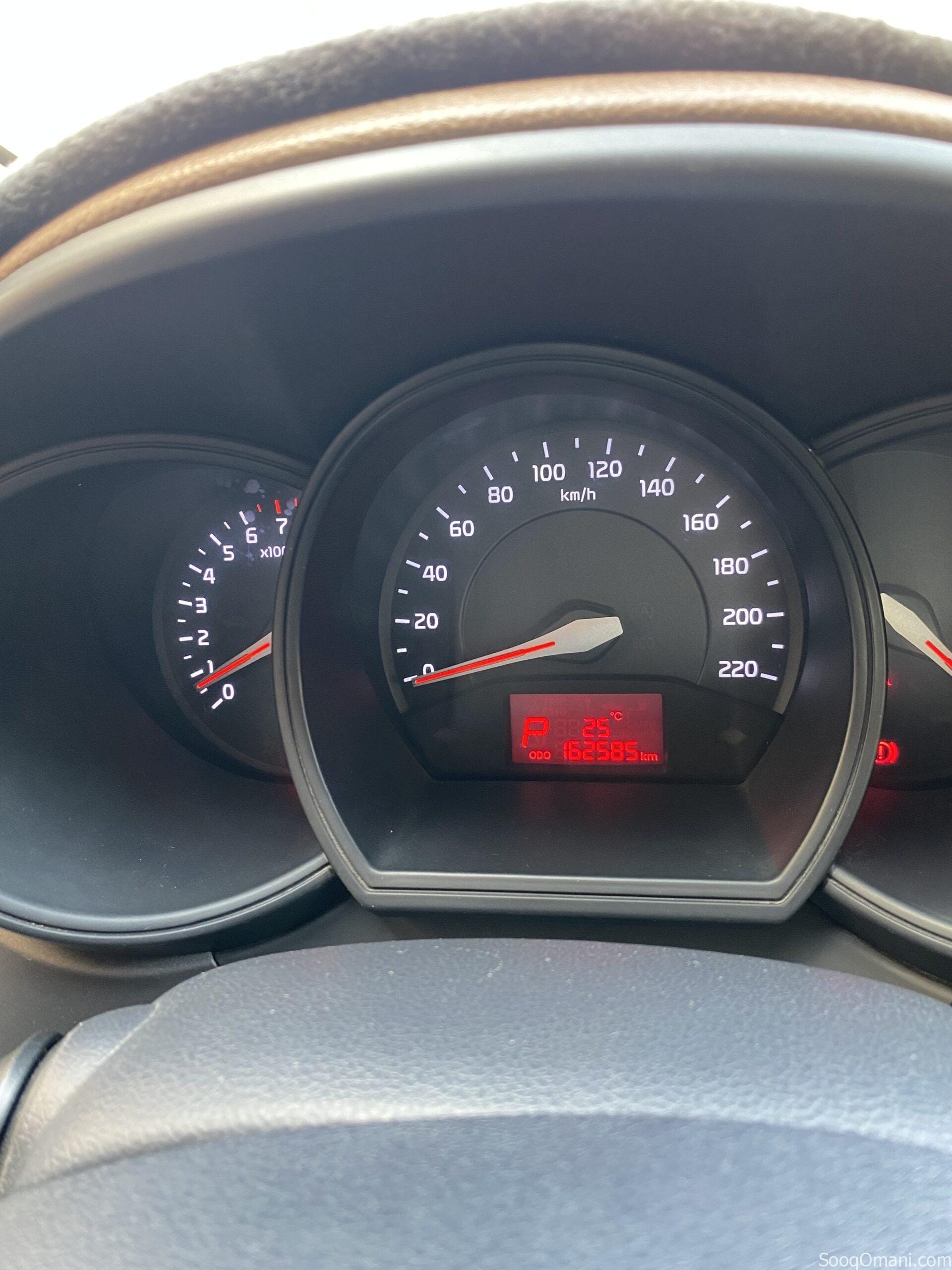 Kia Rio, Oman agency, used by a woman, from the agency, very clean