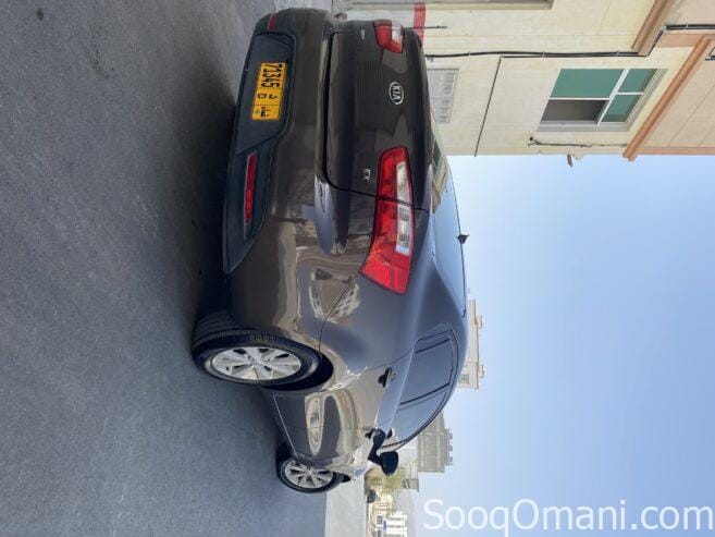 Kia Rio, Oman agency, used by a woman, from the agency, very clean