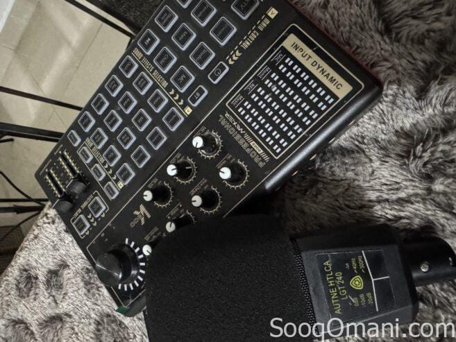 Live broadcasting and recording device