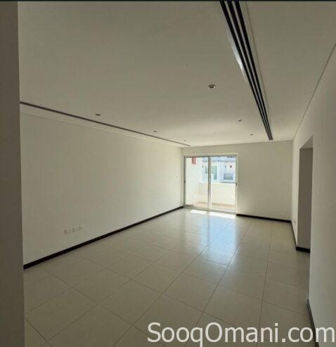 شقه فاخرة في مدينة سلطان قابوس