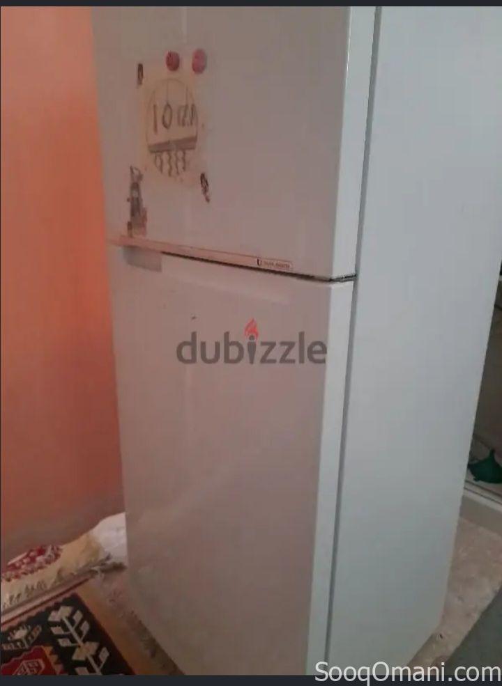 Clean Samsung refrigerator for sale