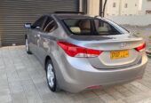 Hyundai Elantra, Oman agency, 180,000 km