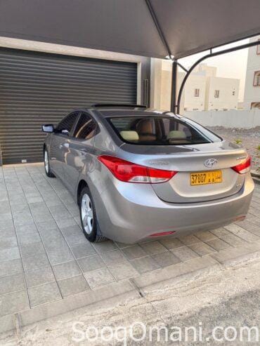 Hyundai Elantra, Oman agency, 180,000 km