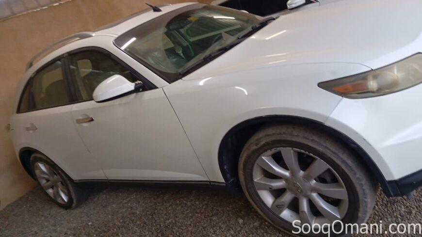 Infiniti FX35 2005 model for urgent sale