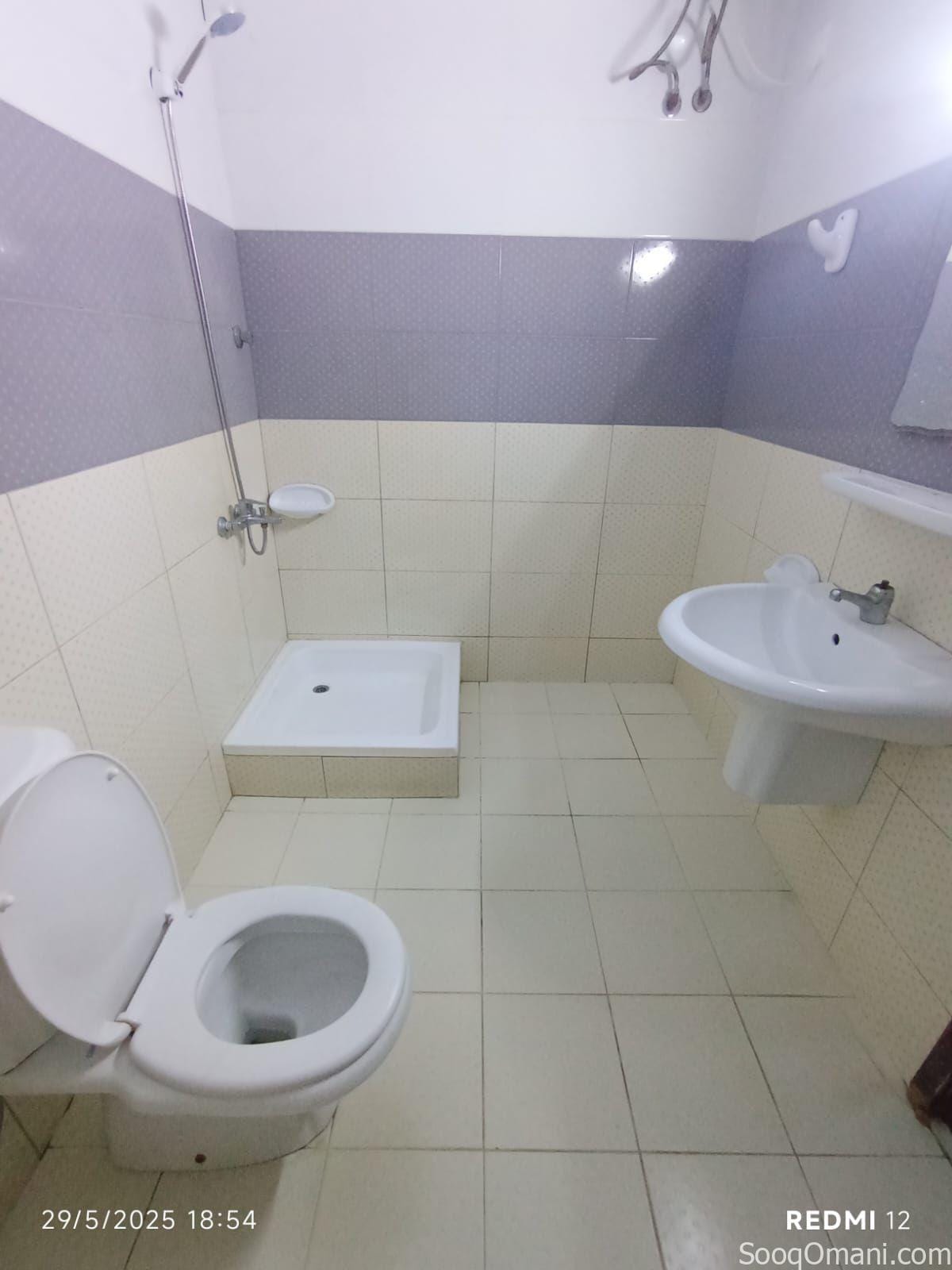 Room and hall for employees and students in Al Khoud 6