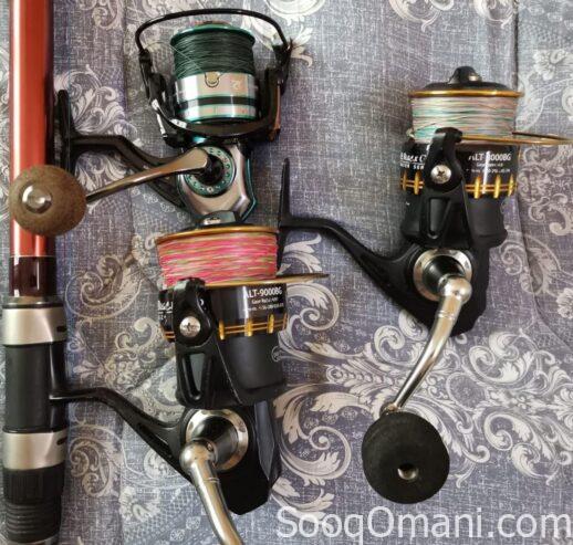 We repair broken fishing hooks and sell all their parts