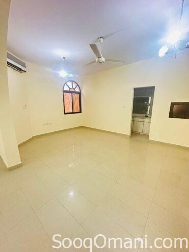 Rooms and annexes for families only in Al Ghubrah Al Janoubia and also in Al Mawaleh Al Janoubia in a distinguished location