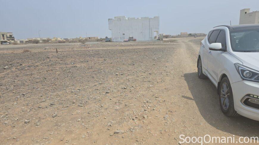 For sale residential/commercial land > Shinas Al Hamiliya