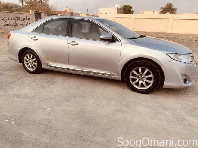 Camry for sale, gear problem R D, not showing on screen