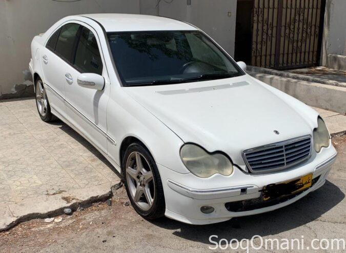 Mercedes C180 in good conditio for sale