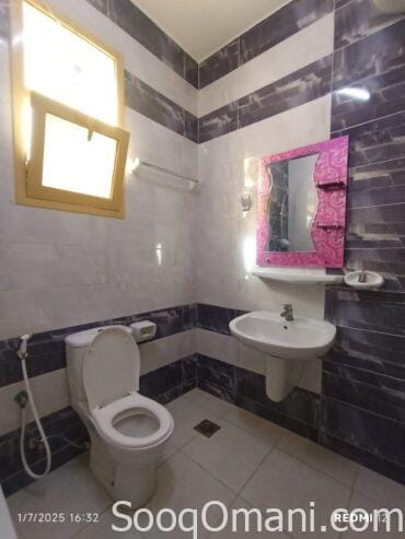 Rooms and annexes for rent in Al Khoud and Al Maabela