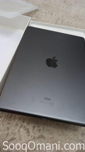 iPad 9, less than market price, with accessories