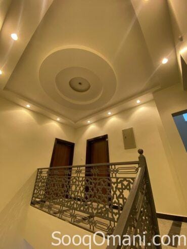 Luxury villa for rent in Al-Maabela 6