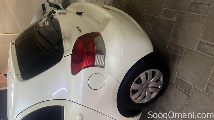 Yaris 2011 for sale