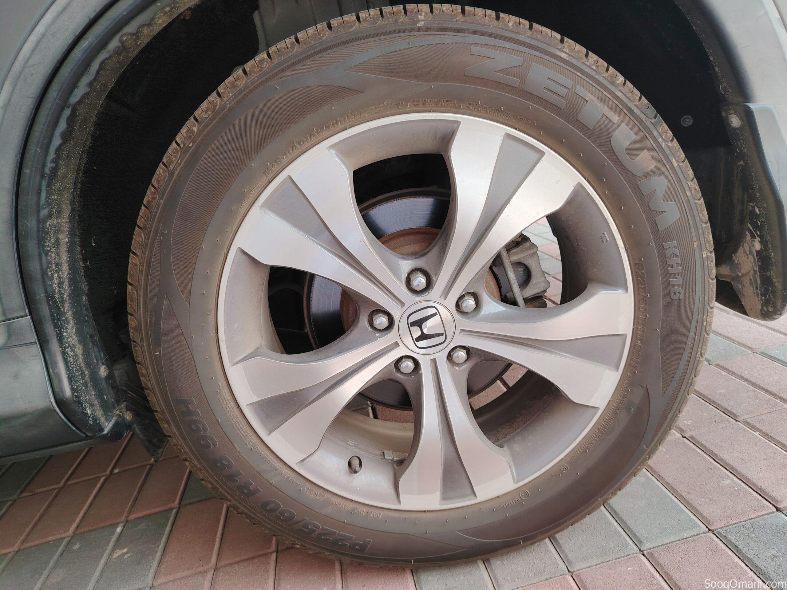 Almost new tires for sale, size R18 255/60