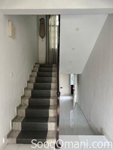 Villa for rent in South Al Mawaleh for families