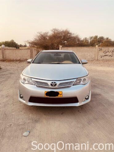 Camry for sale, gear problem R D, not showing on screen