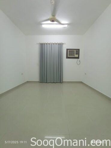 Rooms for rent for employees and students