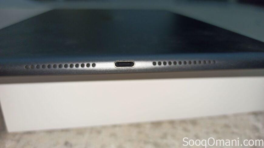 iPad 9, less than market price, with accessories