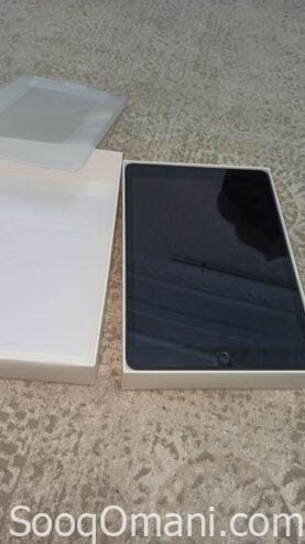 iPad 9, less than market price, with accessories