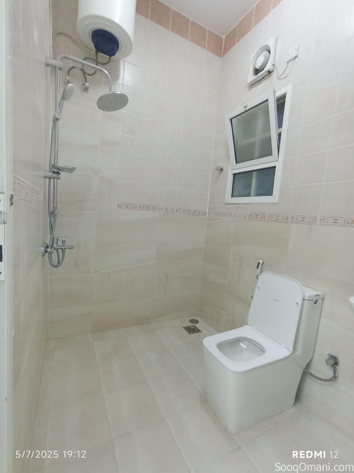 Rooms for rent for employees and students