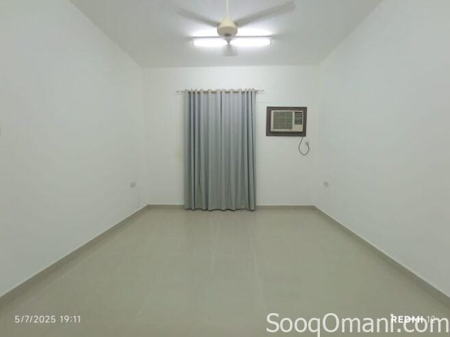 Rooms for rent for employees and students