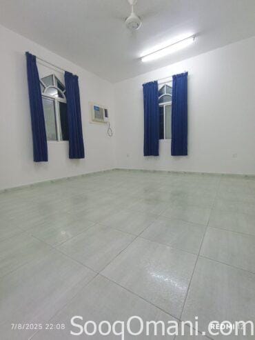 Studio for rent for families in Maabela