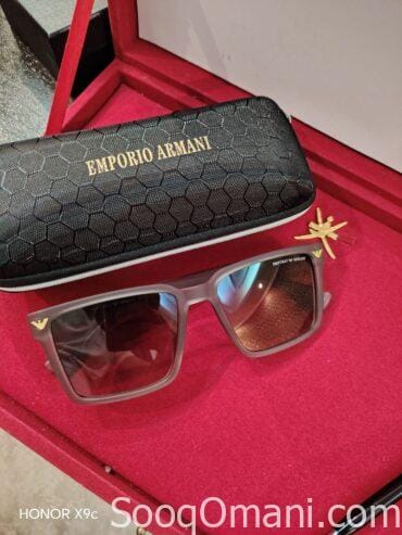 First-class replica sunglasses