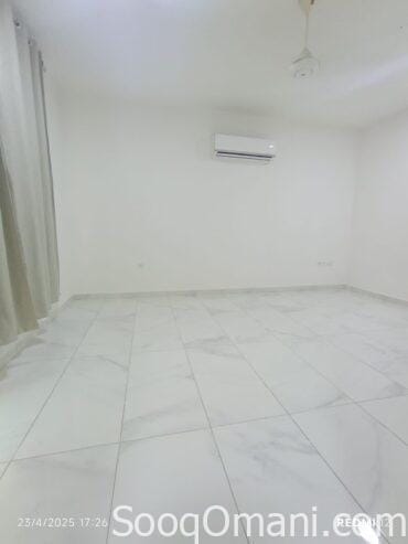 Rooms and annexes for rent for families and employees in Maabela