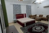 استديوهات وغرف للإيجار