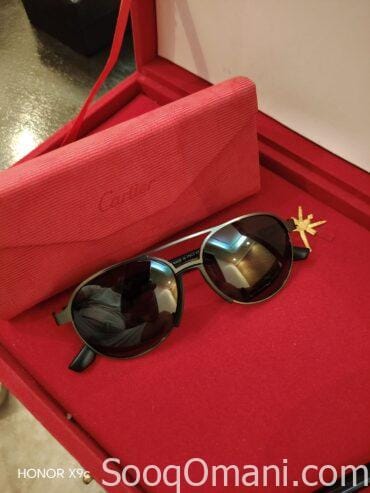 First-class replica sunglasses