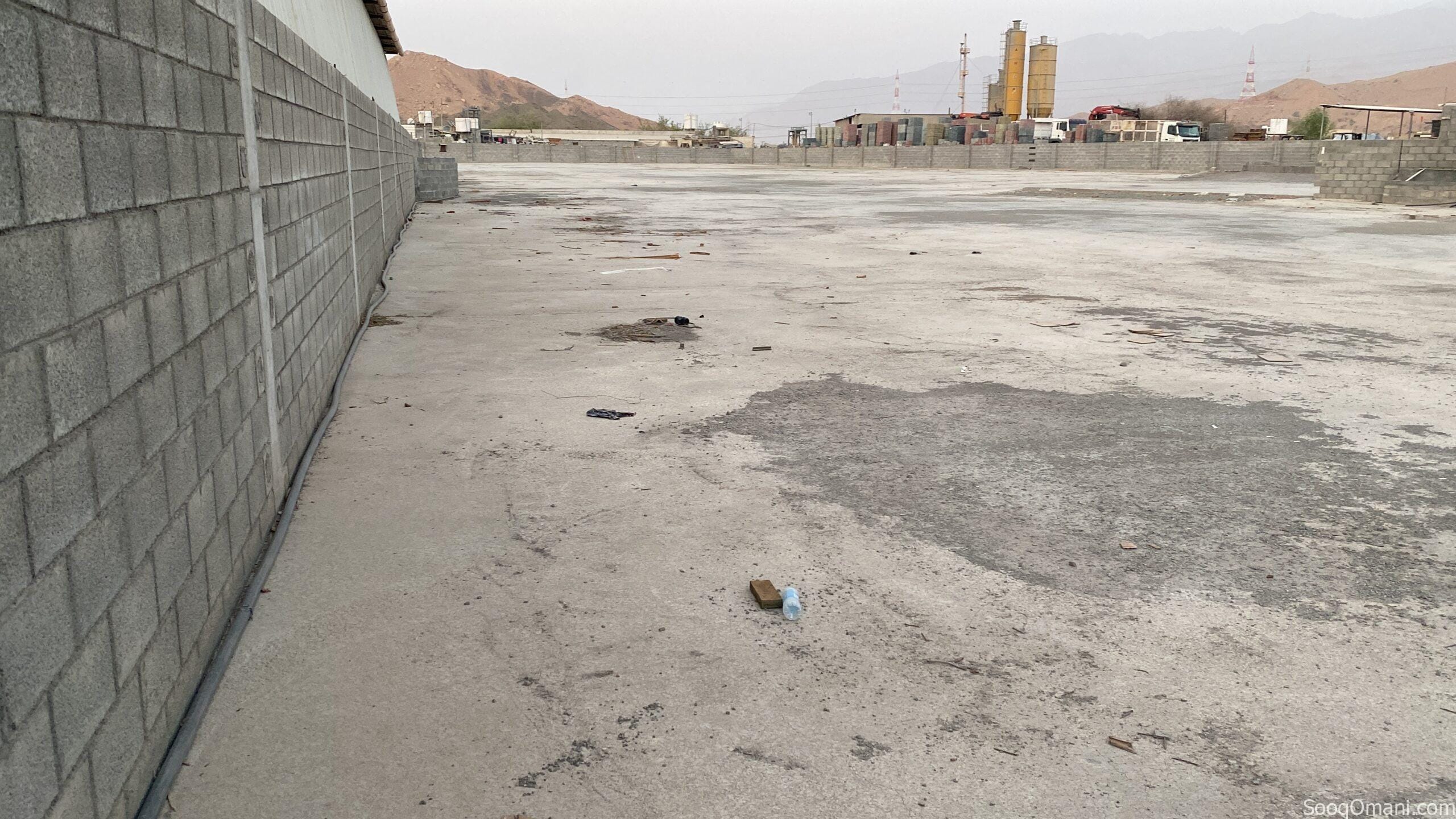 آرض صناعية للإيجار 6000 مترمربع