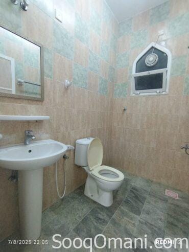 Studio for rent for families in Maabela