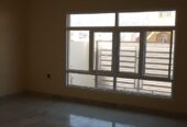 Villa for rent in Al Amerat, Al Amerat Heights, Phase 2, near Nesto Hypermarket and opposite warehouses