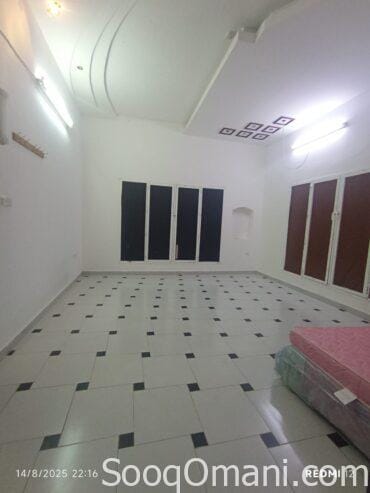 Rooms for rent for employees and students