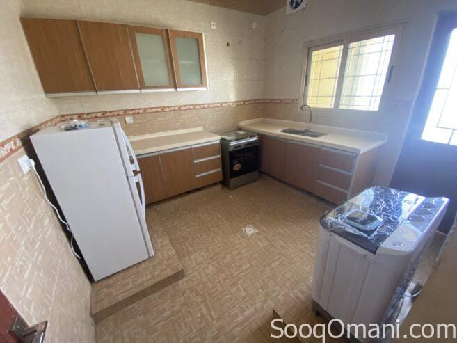 Furnished apartment for rent near the commercial district in Al Amerat 6