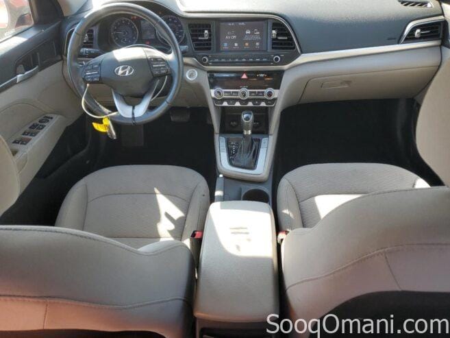 Elantra 2019