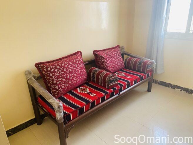 Furnished apartment for rent near the commercial district in Al Amerat 6