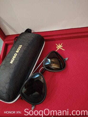 First-class replica sunglasses