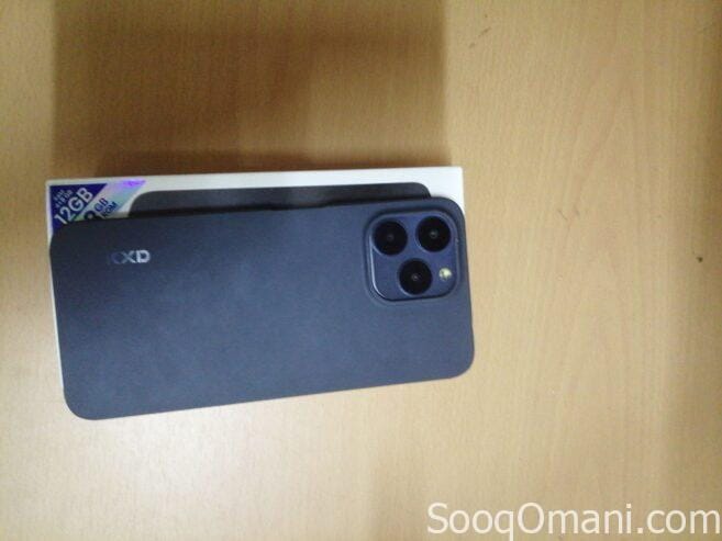 iPhone-like phone