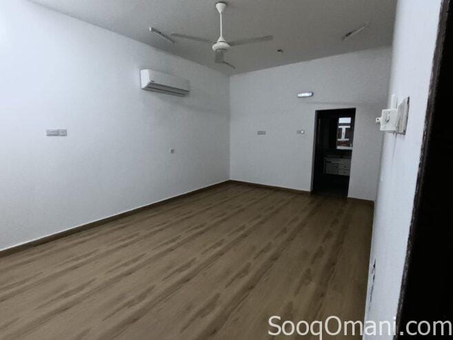 Room for rent for families with private entrance in Al Khoud