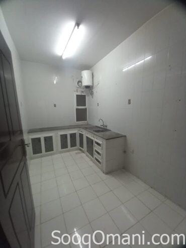 Apartment for rent in Al Khuwair, near Saeed bin Taimur Mosque