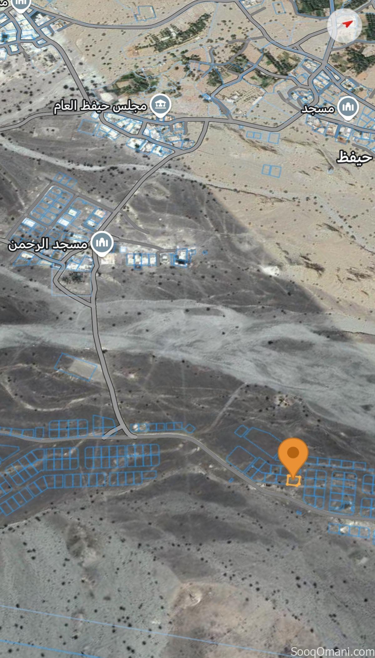 Opportunity, land for sale in Qurayyat Al-Sawaqem Corner, area 700 m2, priced at only 3700