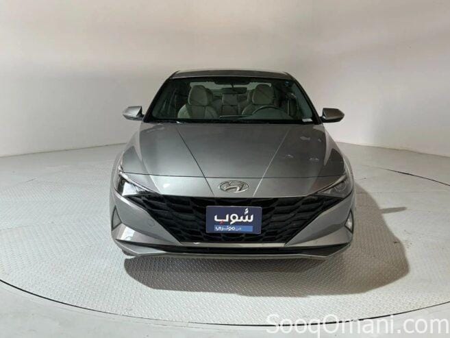 I am looking for a car for sale in installments. It is not necessary to have the same ad. The most important thing is that it is not old and that it is paid in installments without financing.
