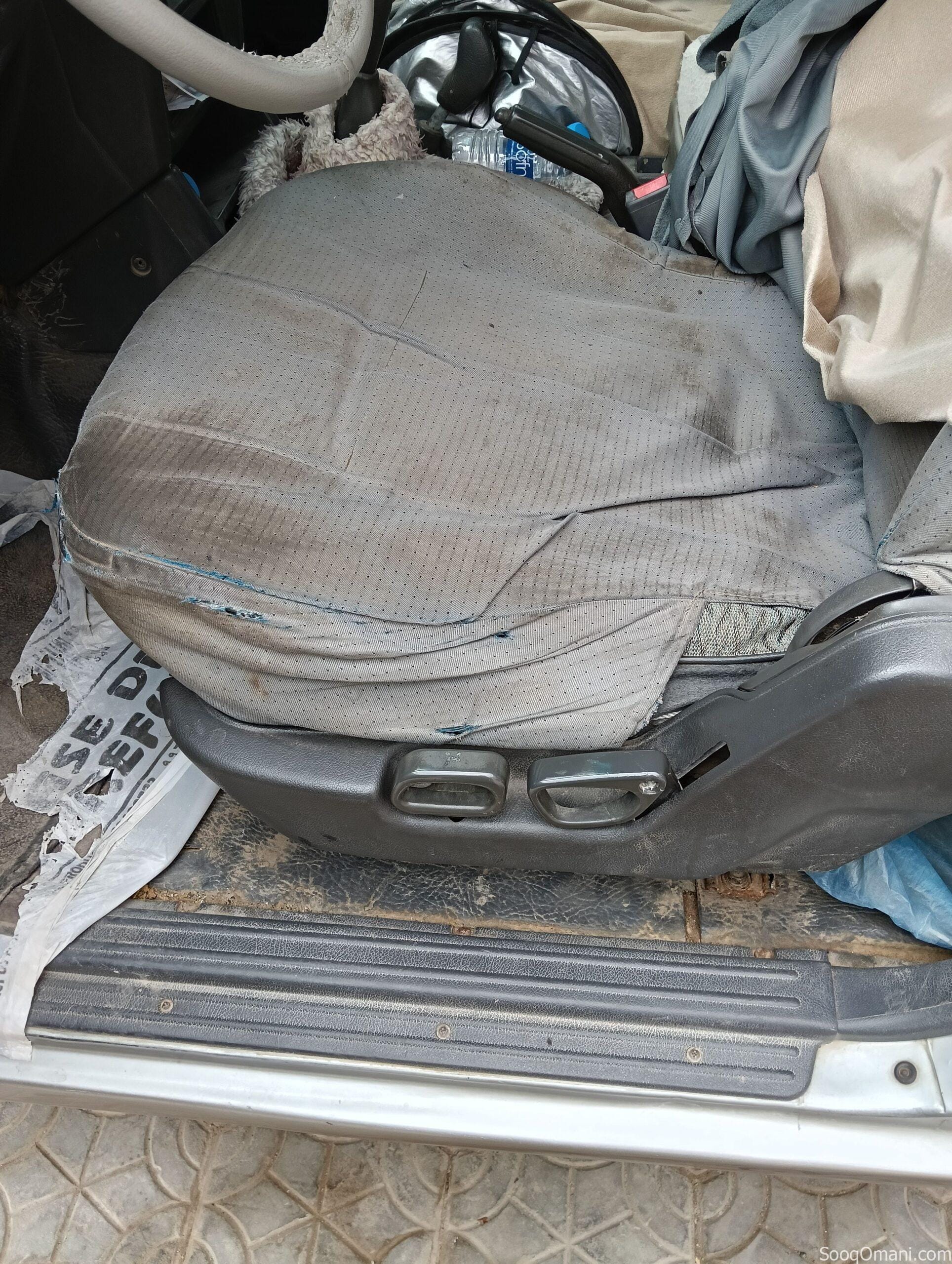 Wanted Mitsubishi Pajero 4 cylinder model 1997 scrap