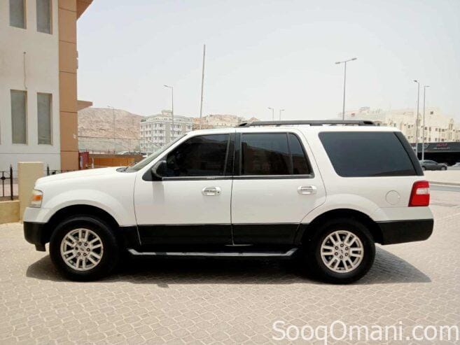 Ford Expedition 2012 Oman