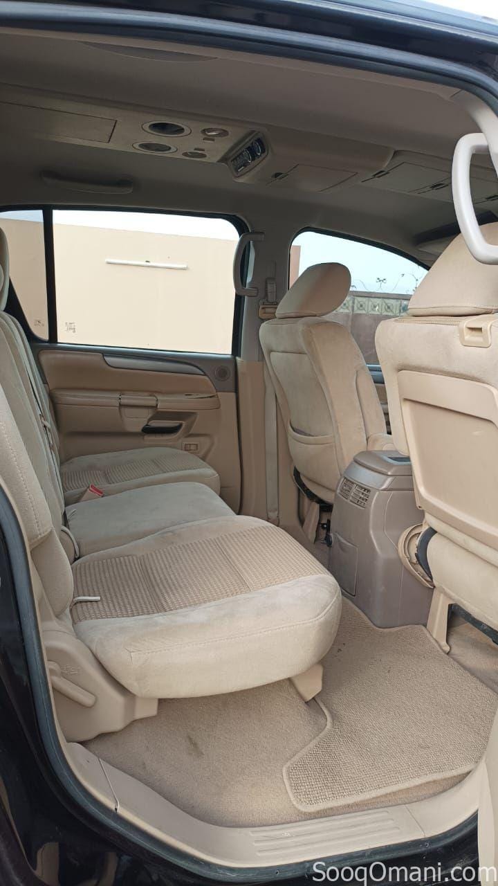Nissan Armada for sale in excellent condition and very clean